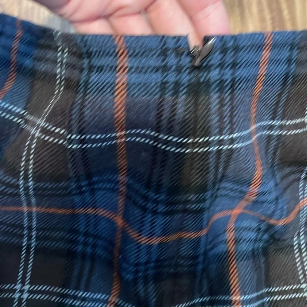 Cabi women’s skirt 8 medium pencil wool blend straight knee plaid stretch brown - Picture 7 of 10